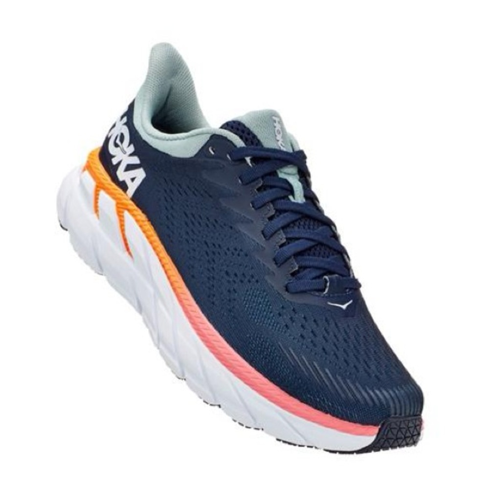 Hoka One One Clifton 7's